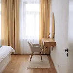 Hotel By Ginger *