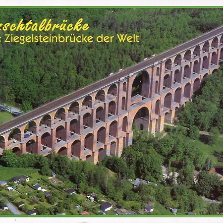 By Ginger Reichenbach im Vogtland