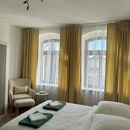 By Ginger Отель Райхенбах-им-Фогтланд