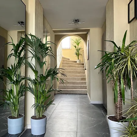 By Ginger Hotel *