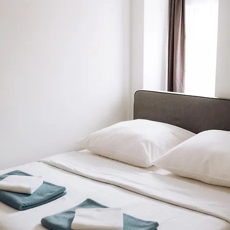 Hotel By Ginger *
